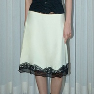 Weekend begins - Kene Skirt