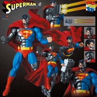 收收收mafex 164 Cyborg Superman 機械超人