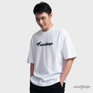 GALLOP : Oversized T-Shirt เสื้อยืดทรงโอเวอร์ไซส์ผู้ชาย รุ่น โพ้งหลัง GT9135 สี Off White - ขาว / รา