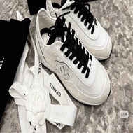 💕CHANEL 25P黑白熊貓德訓鞋39.5