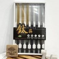 Reward Discount [East 279 Dong East 27 Jiu Clothing] Slow Living Small Farmers Titanium Chopsticks 3