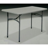 Folding table Heavy duty HDPE Material 122x61