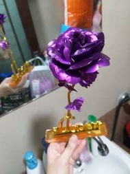 高貴之愛的禮物24k包金愛的紫色座枱玫瑰花送Hello Kitty，My MeIody及柴犬三兄弟日用品，精品及毛公仔