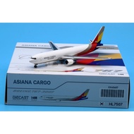 XX40687 Alloy Collectible Plane Gift JC Wings 1:400 Asiana Cargo Boeing B767-300 Diecast Aircraft Je
