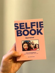 Red Velvet - SELFIE BOOK : Red Velvet
