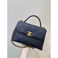 Xiaoxiangjia Chanel Portable Flap Bag 
The High-End Handicraft Workshop, Really the King of StarsFir