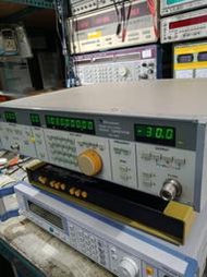 ED SG1240 RF SIGNAL GENERATOR FM/AM 10KHz-1040MHz