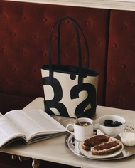 💯พร้อมส่งค่ะ🙏Rally Movement ‘Rally City Tote Bag’ Rally The Bag กระเป๋าโท้ กระเป๋าหนัง กระเป๋าสะพายไ