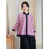 Issey Miyake Pleated Shirt Womens Coat Autumn 2024 New Chic Beautiful Shirt Seven Sleeve Loose Frenc