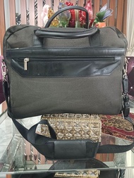 SAMSONITE Tas Selempang keren nan menawan tas second super branded/Size L .40Cm  X  T.29Cm/7 Pocket/