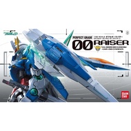 Bandai PG Gundam Gunpla GN-0000+GNR-010 00 Raiser