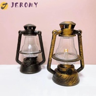 JEROMY Mini Kerosene Lantern, Oil Lamp Dollhouse Miniature Kerosene Lamp, DIY Accessories Ornament Retro Props Dollhouse Retro Oil Lamp Home Ornaments