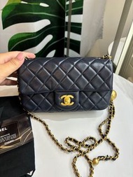 Chanel 金球mini Navy colour