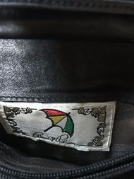Arnold Palmer 雨傘牌長夾，可放26張信用卡、鈔票、零錢袋，皮質好，9成新
