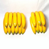 Buah pisang sisir imitasi hiasan meja etalase pisang palsu artificial