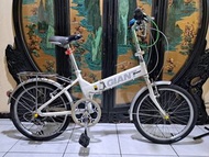 捷安特鋁合金20吋fd806 shimano 6速折疊腳踏車桃園自取giant Aluminum folding bike free locks light Taoyuan Station can c