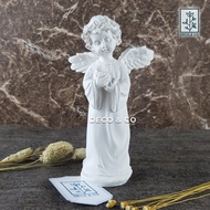 patung pajangan malaikat dan burung