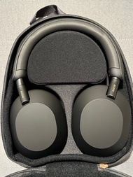 SONY 索尼 黑色 WH-1000XM5 耳機