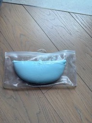 Baby miniware 矽膠口水肩