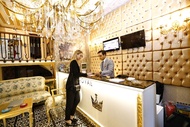鑽石皇家飯店 (Diamond Royal Hotel)