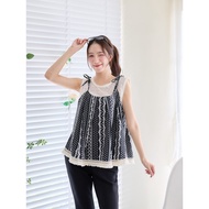 13-356 Stitching Design Shirt Cream Perforated Sleeveless Black And White Striped Spaghetti Strap St