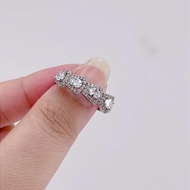 N81 - BEAUTIFUL RING WITH 5 BEADS