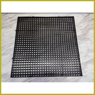 ▥ ♣ ♀ Winwin Plastic Dog Matting 2x2