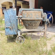 Sewa Harian Molen Cor Beton