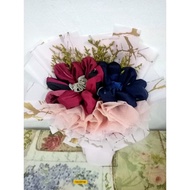 - READYSTOK - Hadiah Bouquet (BOLEH COSTUM) COKLAT / DUIT / TELEKUNG / TUDUNG