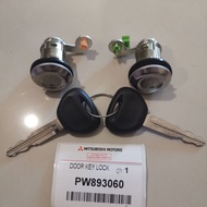 ORIGINAL MITSUBISHI STORM L200 DOOR KEY LOCK SET/PINTU KUNCI SET (LH/RH 1SET}