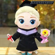 日牌正版魔雪奇緣Frozen Elsa公仔款訂製淺紫色V領畢業袍畢業公仔(可更改絲帶顏色)