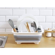 D4265（现货）K3978 可折叠厨房沥水碗架   这款可折叠沥水碗架，没用的适合可以折叠起来收藏，一点都不占空间，打开后可以沥干洗好的碗碟与餐具‼👍 好物分享