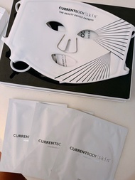 Currentbody Skin LED light therapy mask