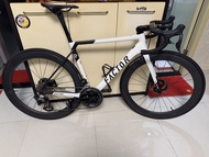 Factor O2 52 size全車走連wahoo碼錶連 power meter 即買即踩