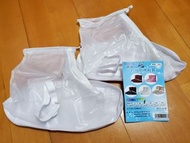 短筒大碼 透明 平底 防水鞋套 
(Sz: 39-40碼 / 28.5cm)
[另有售短筒中碼 女童高筒]

「現貨毋須問有冇, 有意請直接出價, 發問前, 請先清楚了解 "交收地點恕不更改", 若未