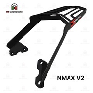 Yamaha NMAX V2/V2.1 DC Monorack Stay Grab Bracket