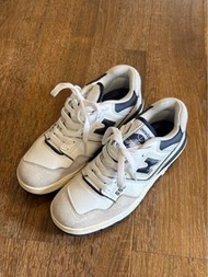 New Balance 550