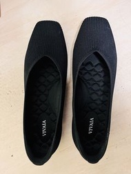 VIVAIA 黑色平底鞋