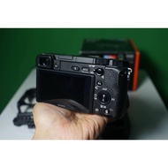 (used) Sony A6400 with Kitlens 16-50mm LIKE NEW