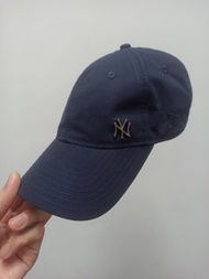 NEW ERA 9TWENTY 920 MLB 大聯盟 側邊 金屬 NY LOGO 紐約洋基隊 深藍色 棒球帽 老帽 鴨舌帽