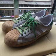 Adidas 白呼吸 UK9.5 隨便賣