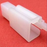 2 pin female motorcycle and car sockets, contents 100 pcs