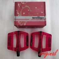 WELLGO FLAT PEDAL B107P PLASTIC PEDAL FLAT WELLGO B107P RED