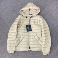 促銷品 Moncler -Karura 女款 連帽羽絨服/羽絨馬甲 #3