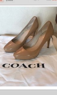 coach女漆皮駝黃色高跟鞋37號