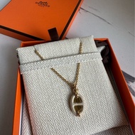 Hermes 好美呀奶茶色豬鼻子項鍊🥰