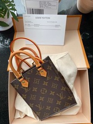 LV Louis Vuitton Petit Sac Plat 風琴包 100% authentic and new