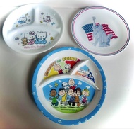 26公分 Corelle 微波爐餐盤，美國製造 /26cm Corelle Divided Plates - Hello Kitty, Statue of Liberty / 25.5cm Snoop