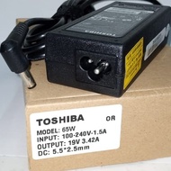 Toshiba Satellite C600 C800 C640 L645 L745 L800 19V 3.42 A Laptop Charger (5.5 2.5) + power cable