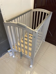 California Bear Mars Plus Baby Cot